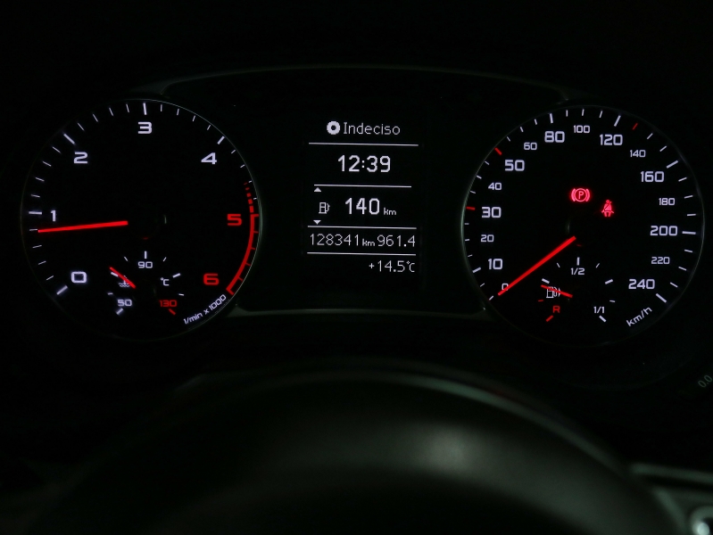 Cuentakilómetros encendido